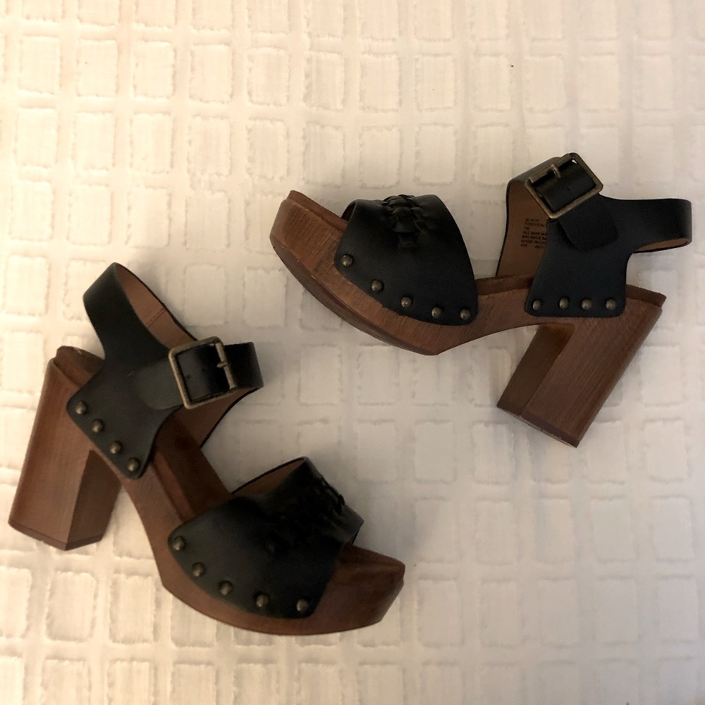 Cynthia Rowley clog heels